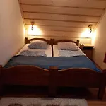Pod Wyciagiem Bed & Breakfast