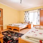 Pod Wyciagiem 3*