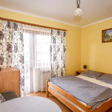 Bed & Breakfast Pod Wyciagiem Harenda 3*