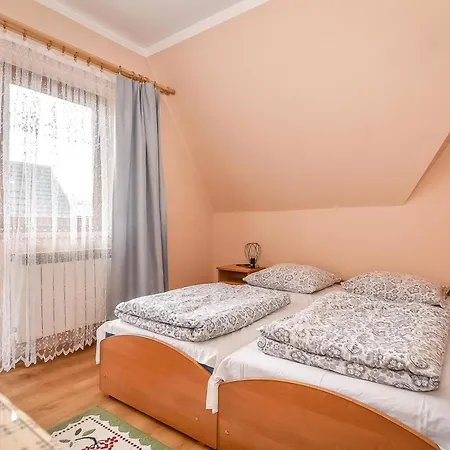Pod Wyciagiem Harenda Bed & Breakfast