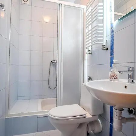 Bed & Breakfast Pod Wyciagiem Harenda 3*