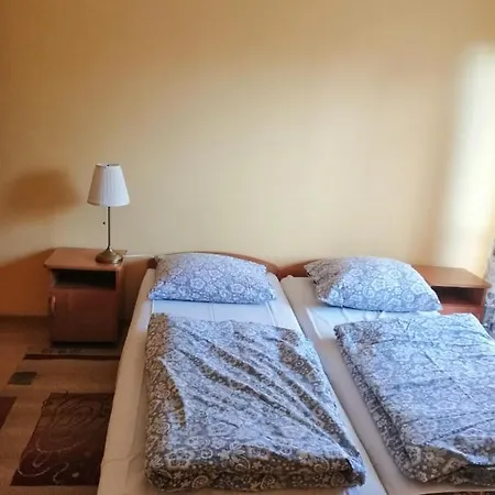 Pod Wyciągiem Kwatera prywatna *